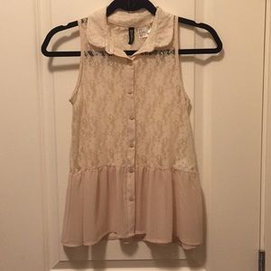 H&M Lace Peplum Top